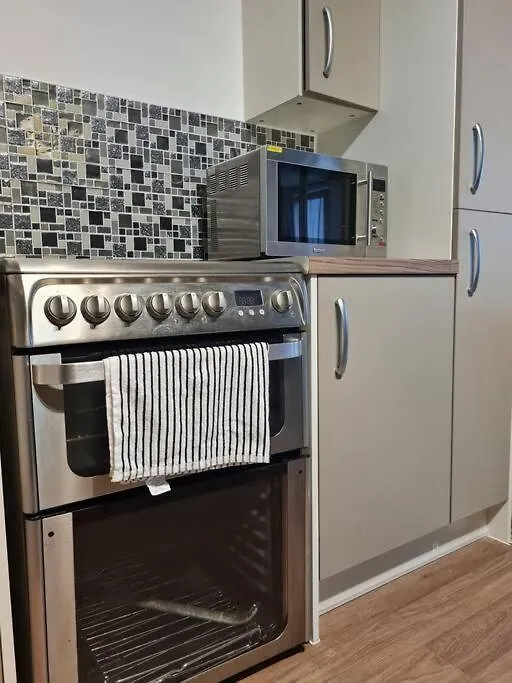 Stylish Apartment Near Tower Bridge London