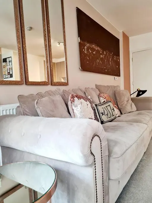 Stylish Apartment Near Tower Bridge London Egyesült Királyság